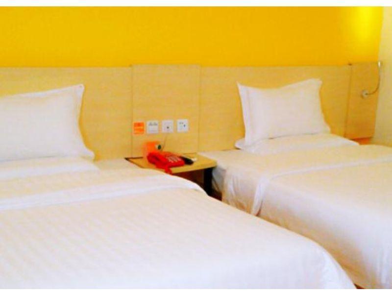 7Days Inn Chengdu Shuangliu Airport Taqiao Road Exterior foto